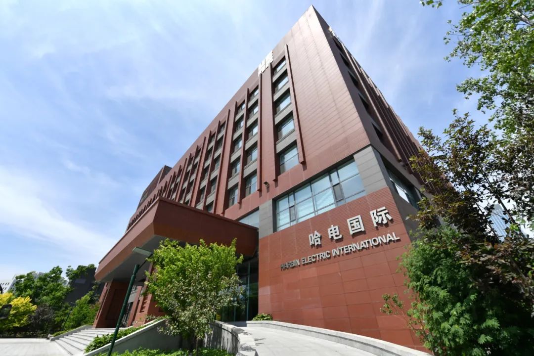 DA0B79BBF88F095D32D0E57BC3A_70E9E6DD_226E2.jpg?e=