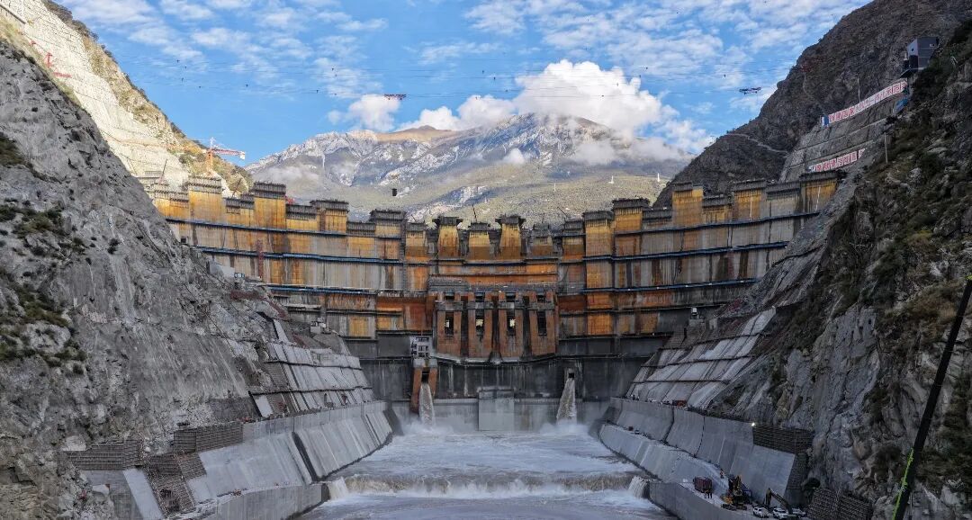 DE4AD137D9B11B36C2D4DC4CB1E_7F83548B_26DDD